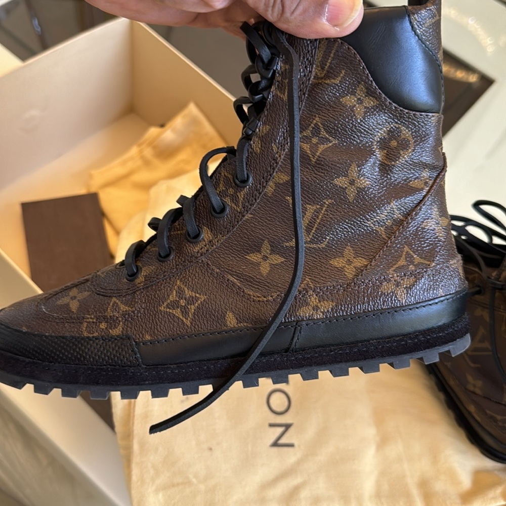 Louis Vuitton mon calfskin eldorado desert boots - Picture 4 of 9